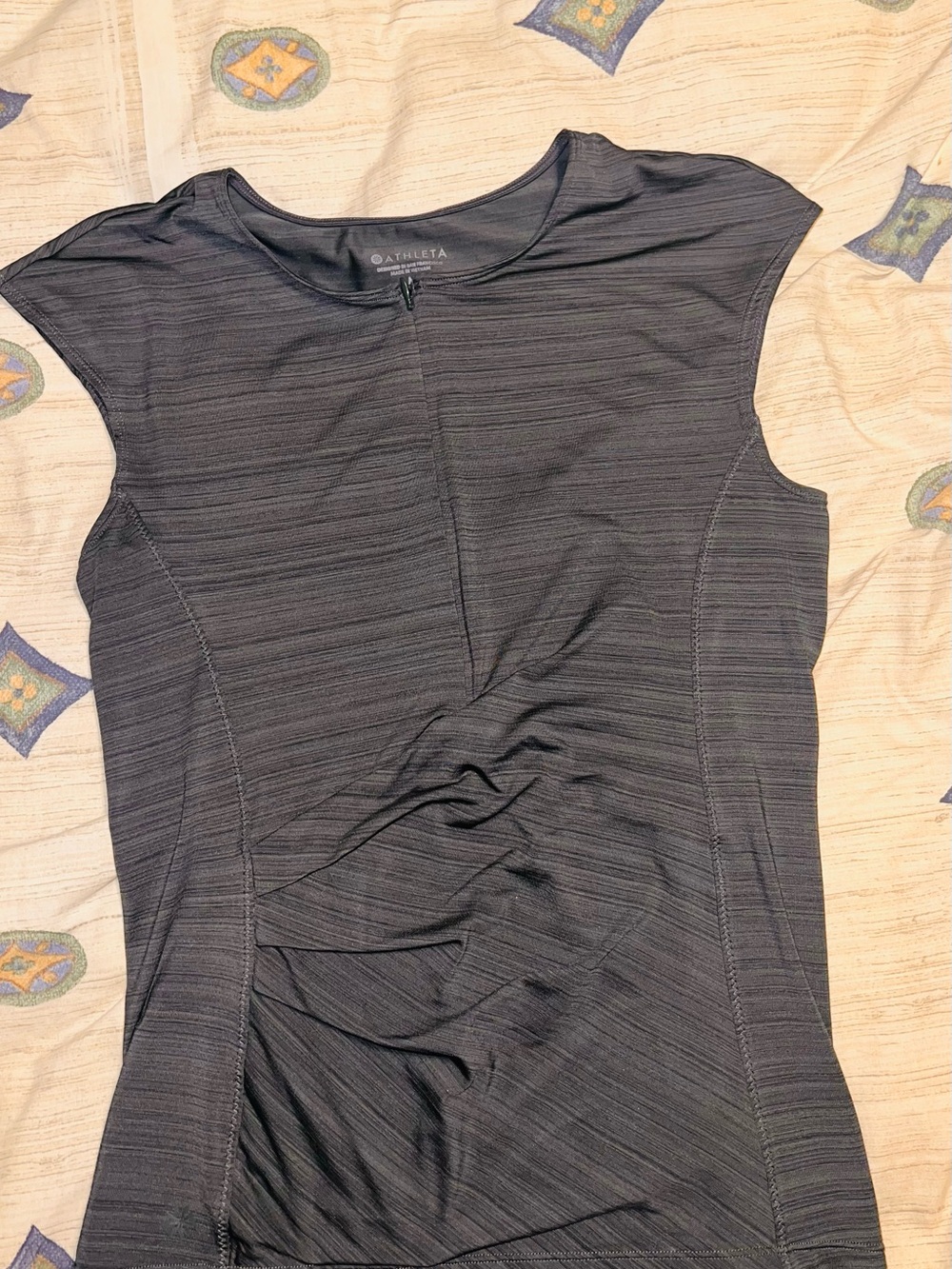 Athleta Charcoal Gray Ruched Cap-Sleeve Active Tank Size M